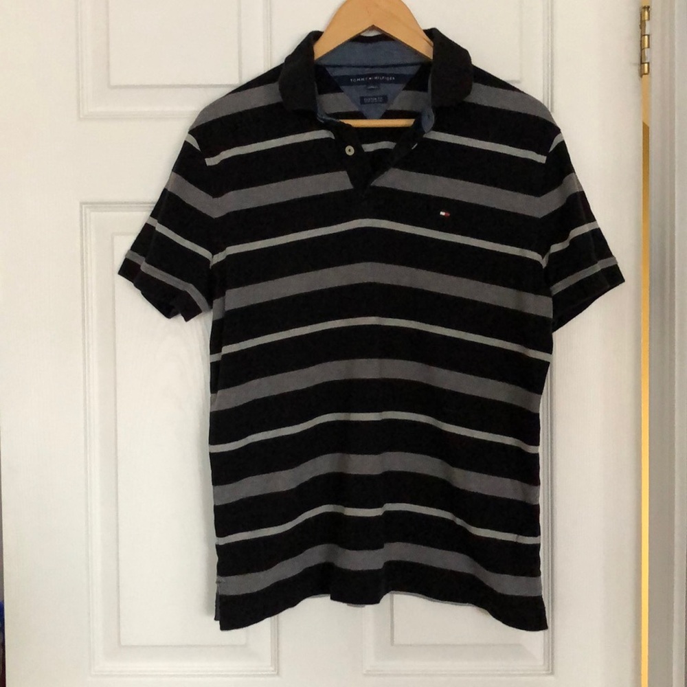 Men’s large Tommy Hilfiger t-shirt